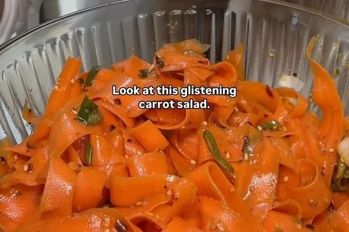 Viral Carrot Salad